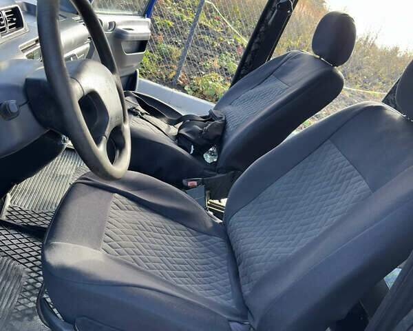 Синий Пежо Эксперт груз.-пасс., объемом двигателя 1.9 л и пробегом 370 тыс. км за 2500 $, фото 20 на Automoto.ua