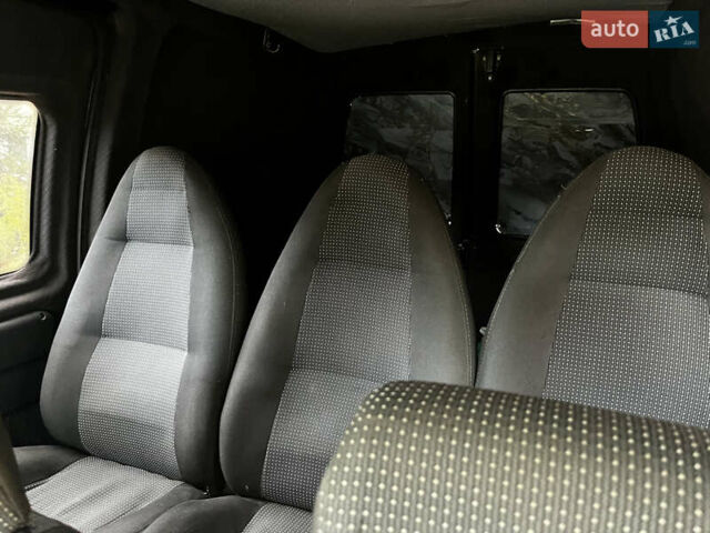 Пежо Эксперт груз.-пасс. 1999 в Черновцах на Automoto.ua Синий Пежо Эксперт груз.-пасс., объемом двигателя 1.91 л и пробегом 303 тыс. км за 2850 $, фото 8 на Automoto.ua