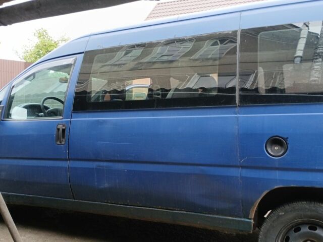 Синий Пежо Эксперт груз.-пасс., объемом двигателя 2 л и пробегом 517 тыс. км за 2500 $, фото 6 на Automoto.ua