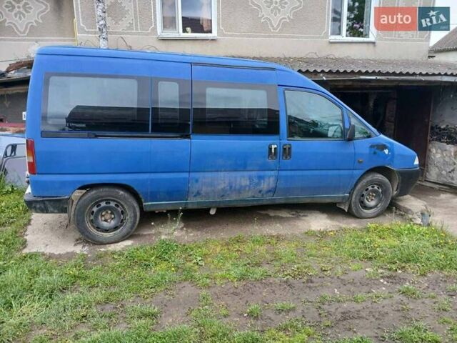 Синий Пежо Эксперт груз.-пасс., объемом двигателя 2 л и пробегом 515 тыс. км за 2450 $, фото 6 на Automoto.ua