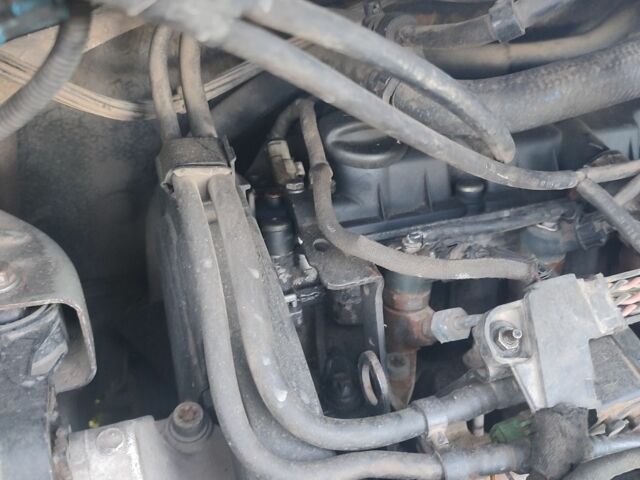 Синий Пежо Эксперт груз.-пасс., объемом двигателя 2 л и пробегом 430 тыс. км за 2900 $, фото 4 на Automoto.ua