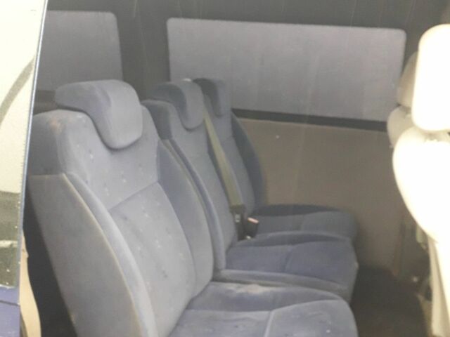 Синий Пежо Эксперт груз.-пасс., объемом двигателя 2 л и пробегом 333 тыс. км за 3700 $, фото 8 на Automoto.ua