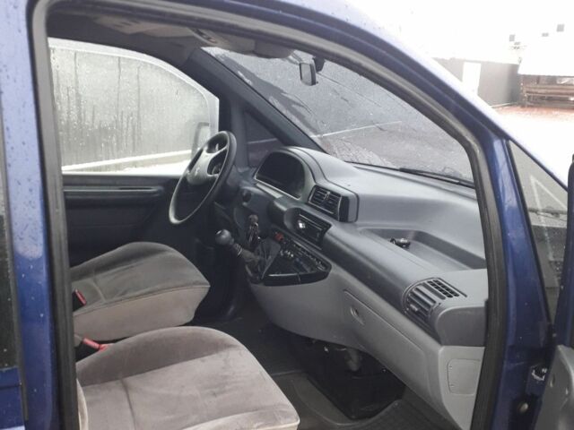 Синий Пежо Эксперт груз.-пасс., объемом двигателя 2 л и пробегом 333 тыс. км за 3700 $, фото 9 на Automoto.ua