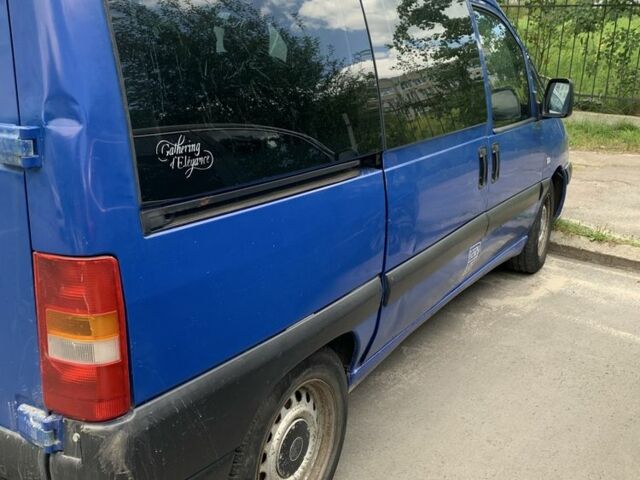 Синий Пежо Эксперт груз.-пасс., объемом двигателя 2 л и пробегом 358 тыс. км за 2900 $, фото 3 на Automoto.ua