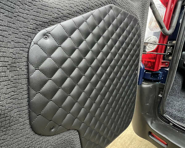 Синий Пежо Эксперт груз.-пасс., объемом двигателя 2 л и пробегом 396 тыс. км за 6650 $, фото 29 на Automoto.ua