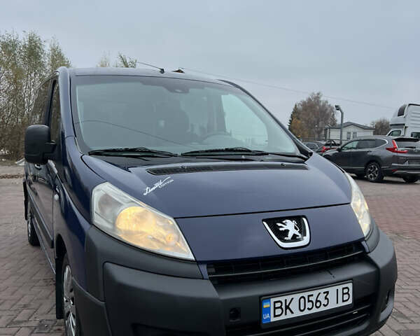 Синий Пежо Эксперт груз.-пасс., объемом двигателя 2 л и пробегом 396 тыс. км за 6750 $, фото 17 на Automoto.ua