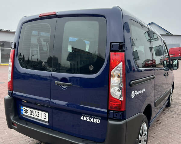 Синий Пежо Эксперт груз.-пасс., объемом двигателя 2 л и пробегом 396 тыс. км за 6750 $, фото 11 на Automoto.ua