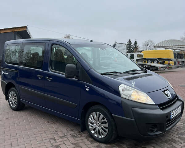 Синий Пежо Эксперт груз.-пасс., объемом двигателя 2 л и пробегом 396 тыс. км за 6750 $, фото 16 на Automoto.ua