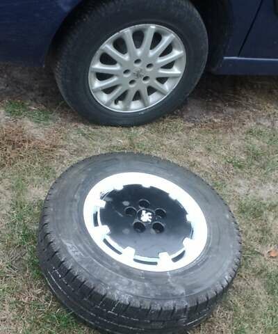 Синий Пежо Эксперт груз.-пасс., объемом двигателя 1.56 л и пробегом 278 тыс. км за 7000 $, фото 13 на Automoto.ua