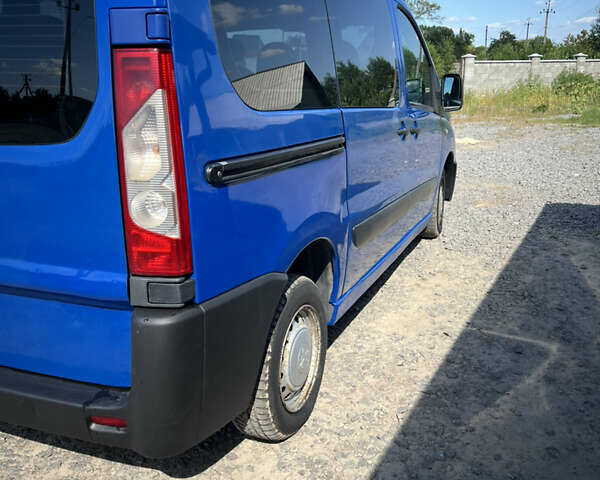Синій Пежо Експерт вант.-пас., об'ємом двигуна 1.6 л та пробігом 195 тис. км за 4750 $, фото 8 на Automoto.ua