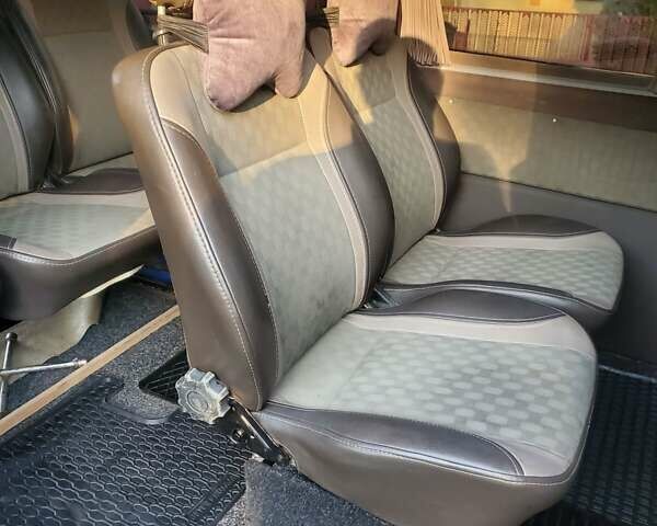 Синий Пежо Эксперт груз.-пасс., объемом двигателя 2 л и пробегом 280 тыс. км за 7200 $, фото 33 на Automoto.ua