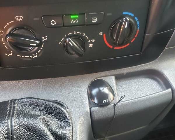 Синий Пежо Эксперт груз.-пасс., объемом двигателя 2 л и пробегом 280 тыс. км за 7200 $, фото 29 на Automoto.ua