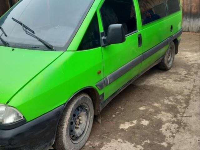 Зелений Пежо Експерт вант.-пас., об'ємом двигуна 1.9 л та пробігом 120 тис. км за 1800 $, фото 6 на Automoto.ua