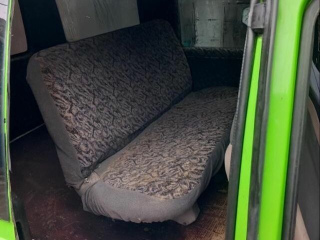 Зелений Пежо Експерт вант.-пас., об'ємом двигуна 1.9 л та пробігом 120 тис. км за 1800 $, фото 3 на Automoto.ua