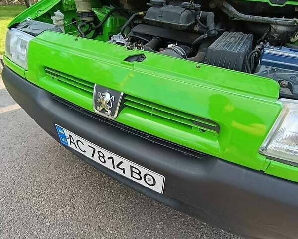 Зеленый Пежо Эксперт груз.-пасс., объемом двигателя 1.9 л и пробегом 340 тыс. км за 3000 $, фото 7 на Automoto.ua