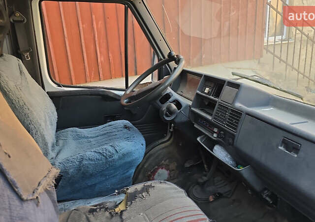 Пежо Джей 5, объемом двигателя 0 л и пробегом 0 тыс. км за 650 $, фото 9 на Automoto.ua