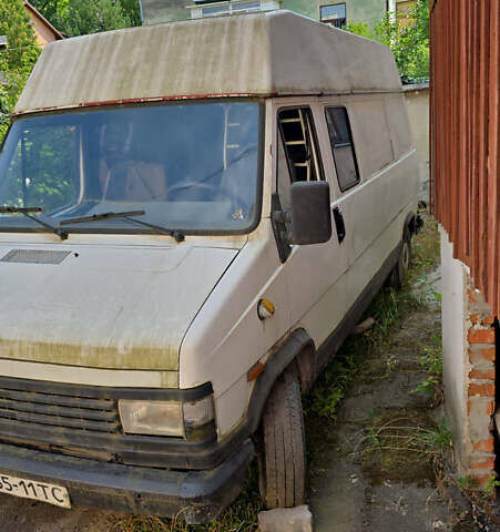 Пежо Джей 5, объемом двигателя 0 л и пробегом 0 тыс. км за 650 $, фото 2 на Automoto.ua