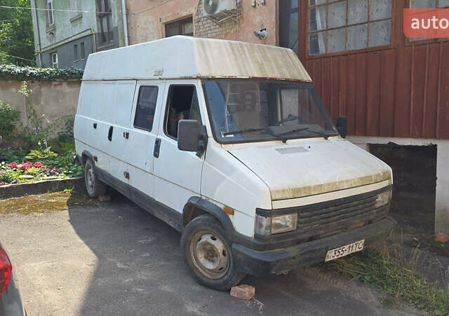Пежо Джей 5, объемом двигателя 0 л и пробегом 0 тыс. км за 650 $, фото 1 на Automoto.ua