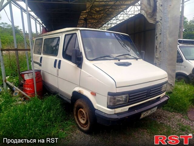 Пежо Джей 5, объемом двигателя 2.5 л и пробегом 250 тыс. км за 700 $, фото 4 на Automoto.ua