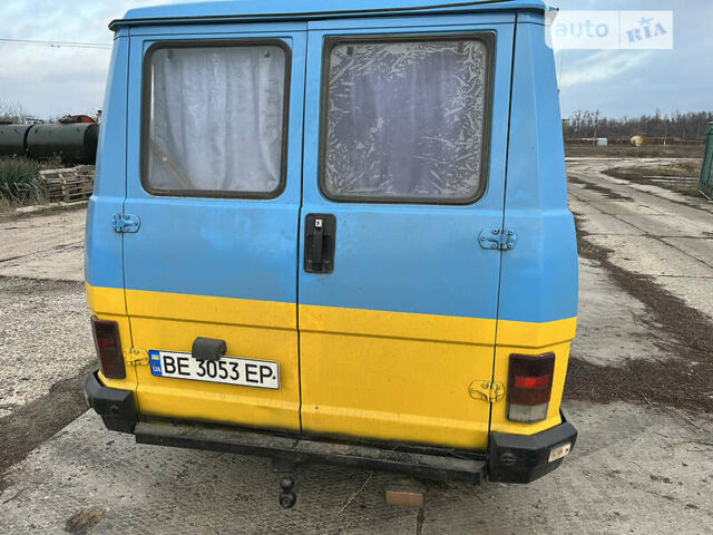 Синій Пежо Джей 5, об'ємом двигуна 2.5 л та пробігом 577 тис. км за 1300 $, фото 3 на Automoto.ua