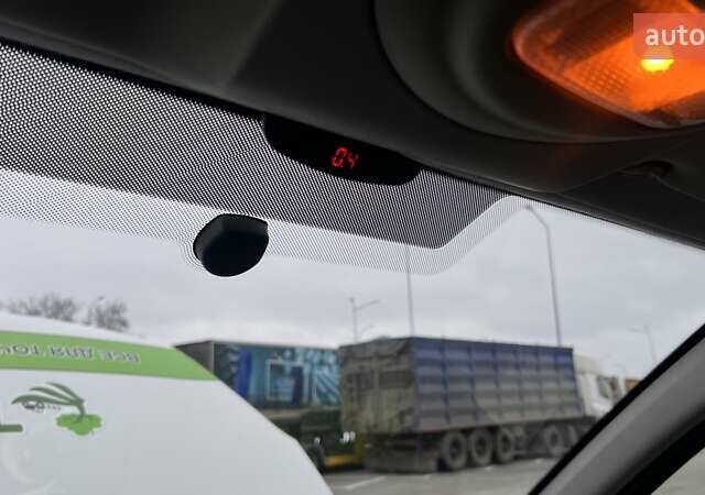 Белый Пежо Партнер груз.-пасс., объемом двигателя 1.6 л и пробегом 270 тыс. км за 8599 $, фото 13 на Automoto.ua