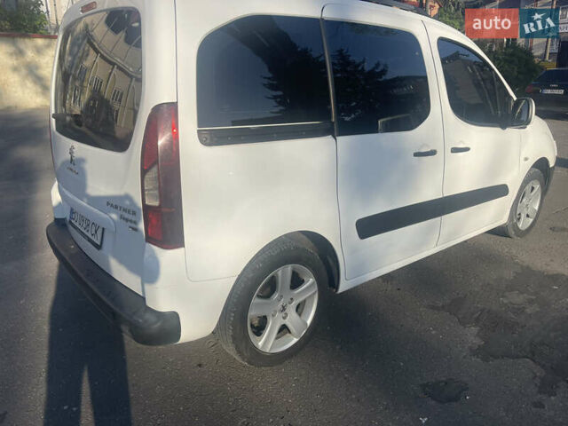 Білий Пежо Партнер вант.-пас., об'ємом двигуна 1.6 л та пробігом 220 тис. км за 8100 $, фото 4 на Automoto.ua