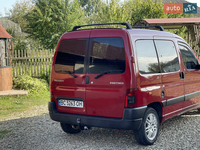Красный Пежо Партнер груз.-пасс., объемом двигателя 2 л и пробегом 284 тыс. км за 3150 $, фото 5 на Automoto.ua
