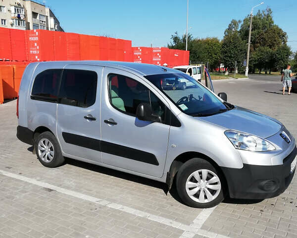 Пежо Партнер вант.-пас., об'ємом двигуна 1.6 л та пробігом 239 тис. км за 5900 $, фото 1 на Automoto.ua