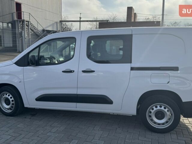 купить новое авто Пежо Партнер пасс. 2025 года от официального дилера Peugeot Авто-Шанс Пежо фото