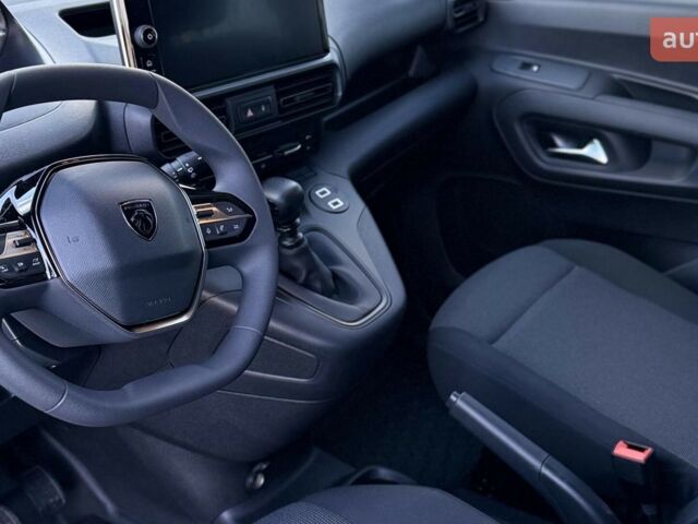 купить новое авто Пежо Партнер пасс. 2025 года от официального дилера Peugeot Авто-Шанс Пежо фото