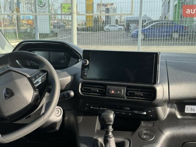 купить новое авто Пежо Партнер пасс. 2025 года от официального дилера Peugeot Авто-Шанс Пежо фото