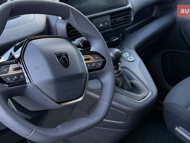 купить новое авто Пежо Партнер пасс. 2025 года от официального дилера Peugeot Авто-Шанс Пежо фото