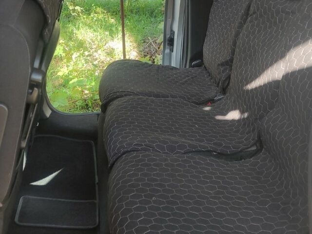 Пежо Партнер груз.-пасс. 2008 в Александрие на Automoto.ua Серый Пежо Партнер груз.-пасс., объемом двигателя 1.6 л и пробегом 211 тыс. км за 7400 $, фото 2 на Automoto.ua