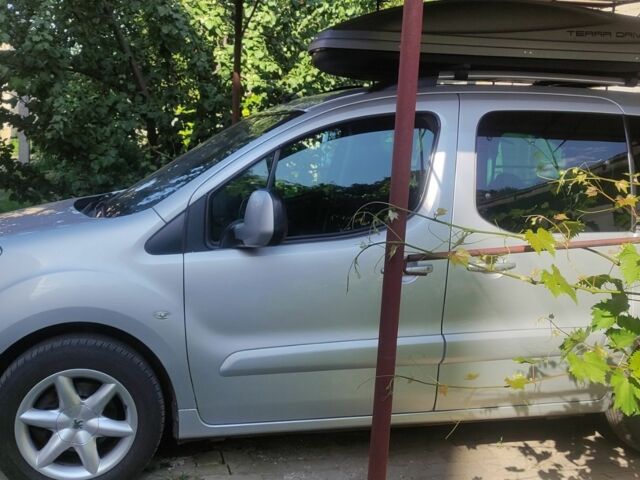 Пежо Партнер груз.-пасс. 2008 в Александрие на Automoto.ua Серый Пежо Партнер груз.-пасс., объемом двигателя 1.6 л и пробегом 211 тыс. км за 7400 $, фото 8 на Automoto.ua