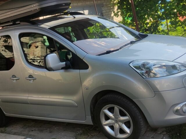 Пежо Партнер груз.-пасс. 2008 в Александрие на Automoto.ua Серый Пежо Партнер груз.-пасс., объемом двигателя 1.6 л и пробегом 211 тыс. км за 7400 $, фото 7 на Automoto.ua