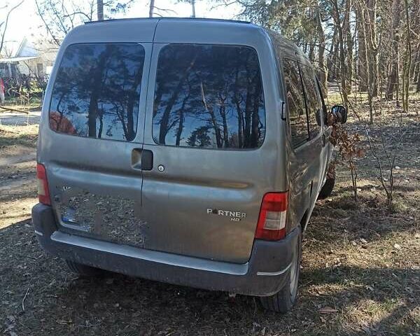 Сірий Пежо Партнер вант.-пас., об'ємом двигуна 1.56 л та пробігом 247 тис. км за 3000 $, фото 8 на Automoto.ua