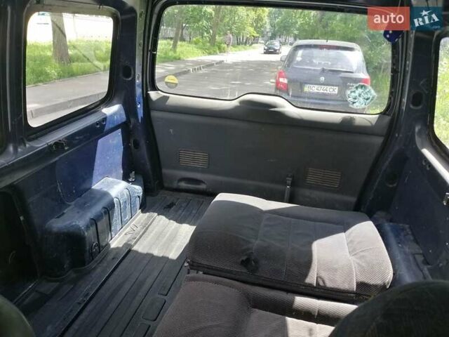 Синій Пежо Партнер вант.-пас., об'ємом двигуна 1.9 л та пробігом 270 тис. км за 2150 $, фото 8 на Automoto.ua