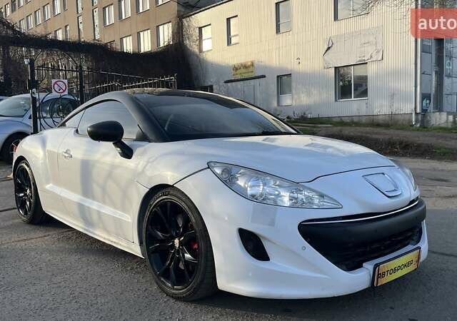 Белый Пежо РЦЗ, объемом двигателя 2 л и пробегом 266 тыс. км за 6700 $, фото 1 на Automoto.ua