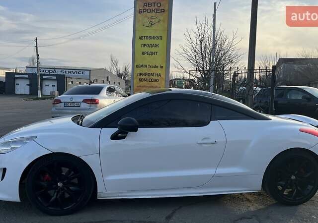 Белый Пежо РЦЗ, объемом двигателя 2 л и пробегом 266 тыс. км за 6700 $, фото 4 на Automoto.ua