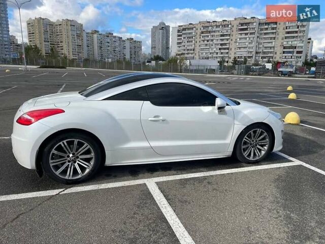 Белый Пежо РЦЗ, объемом двигателя 1.6 л и пробегом 110 тыс. км за 8900 $, фото 8 на Automoto.ua