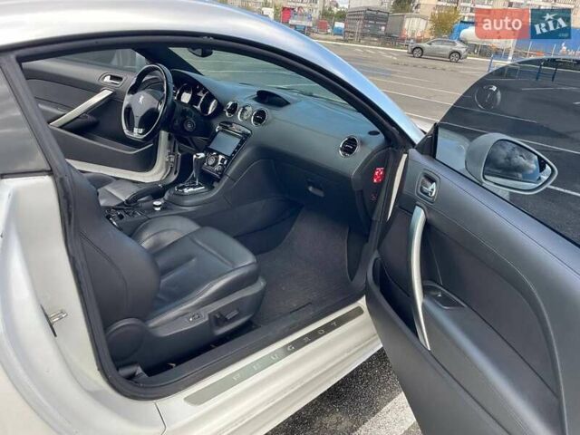 Белый Пежо РЦЗ, объемом двигателя 1.6 л и пробегом 110 тыс. км за 8900 $, фото 9 на Automoto.ua