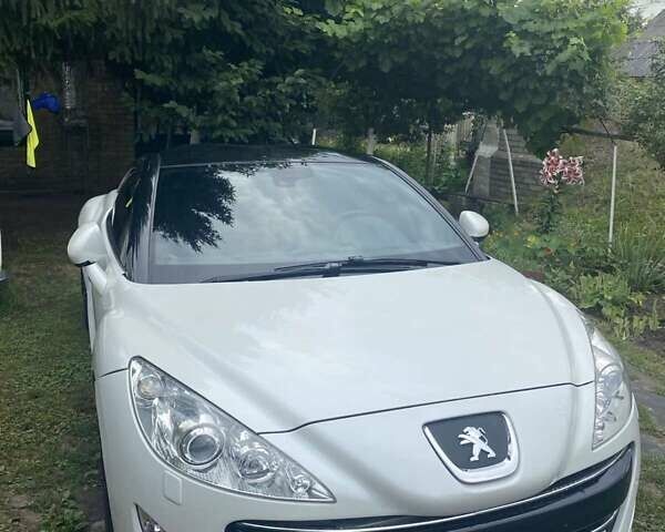 Белый Пежо РЦЗ, объемом двигателя 1.6 л и пробегом 115 тыс. км за 10900 $, фото 9 на Automoto.ua