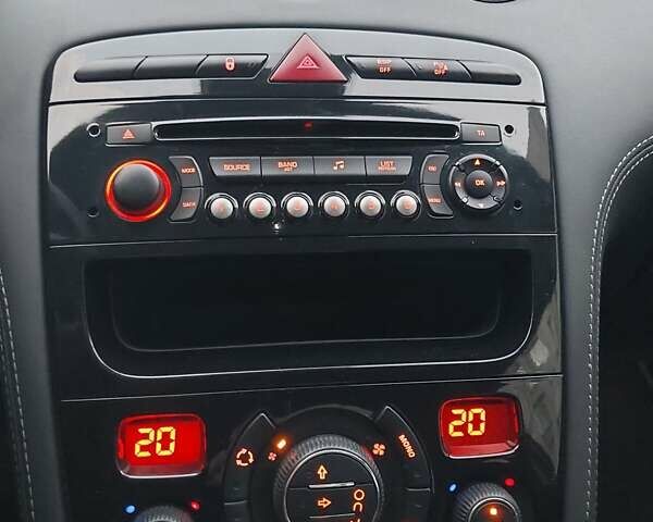 Білий Пежо РЦЗ, об'ємом двигуна 1.6 л та пробігом 141 тис. км за 8999 $, фото 50 на Automoto.ua