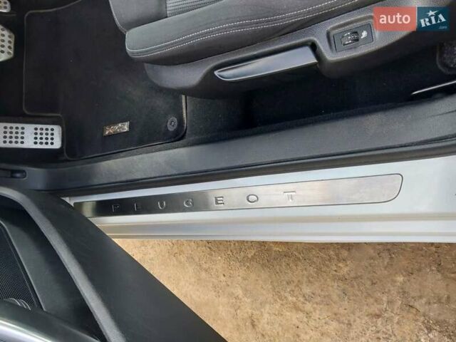 Білий Пежо РЦЗ, об'ємом двигуна 1.6 л та пробігом 141 тис. км за 8999 $, фото 55 на Automoto.ua