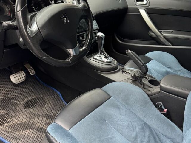 Черный Пежо РЦЗ, объемом двигателя 1.6 л и пробегом 150 тыс. км за 9000 $, фото 5 на Automoto.ua