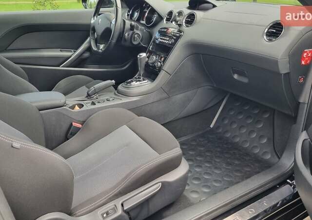 Черный Пежо РЦЗ, объемом двигателя 1.6 л и пробегом 59 тыс. км за 11111 $, фото 3 на Automoto.ua