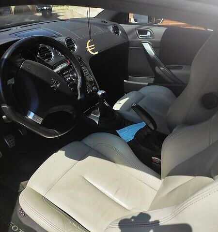 Пежо РЦЗ, объемом двигателя 2 л и пробегом 202 тыс. км за 11800 $, фото 11 на Automoto.ua