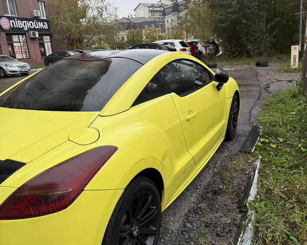 Желтый Пежо РЦЗ, объемом двигателя 1.6 л и пробегом 82 тыс. км за 8500 $, фото 5 на Automoto.ua