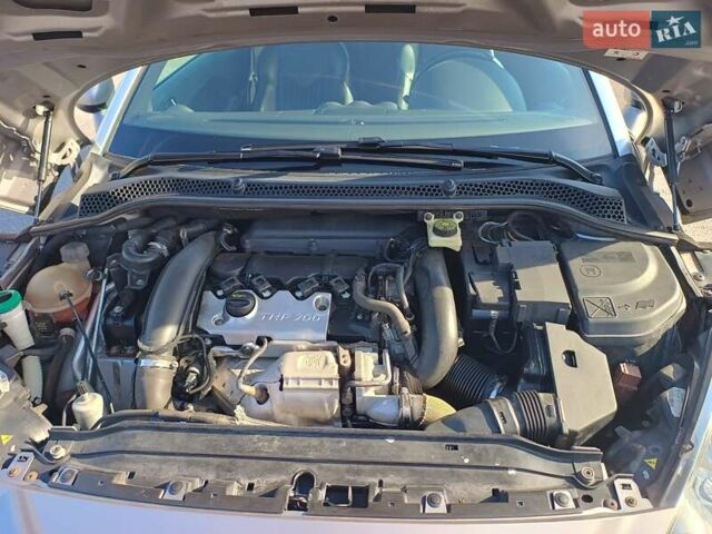 Серый Пежо РЦЗ, объемом двигателя 1.6 л и пробегом 154 тыс. км за 10500 $, фото 12 на Automoto.ua