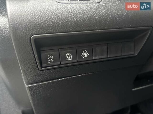 Белый Пежо Rifter, объемом двигателя 1.5 л и пробегом 110 тыс. км за 16900 $, фото 30 на Automoto.ua